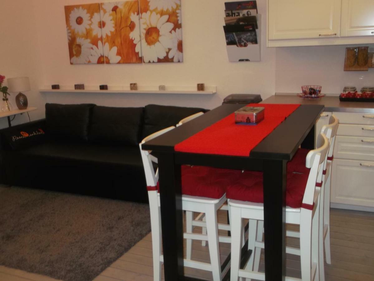 Belvarosi Apartmanszallo - Kiskunfélegyháza Eksteriør billede